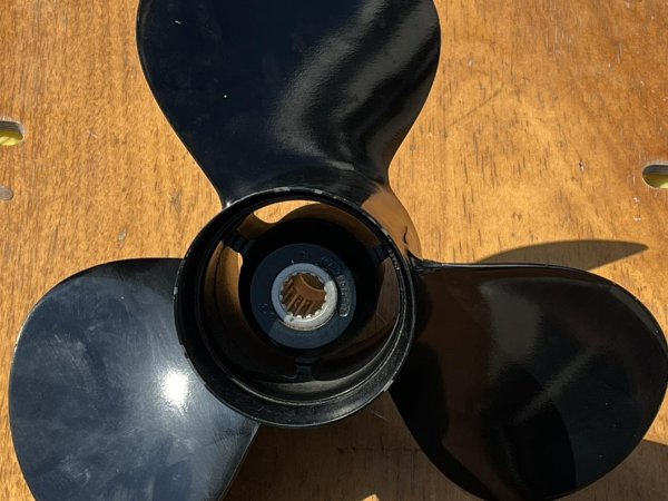 ΠΡΟΠΕΛΑ MERCURY BLACK MAX