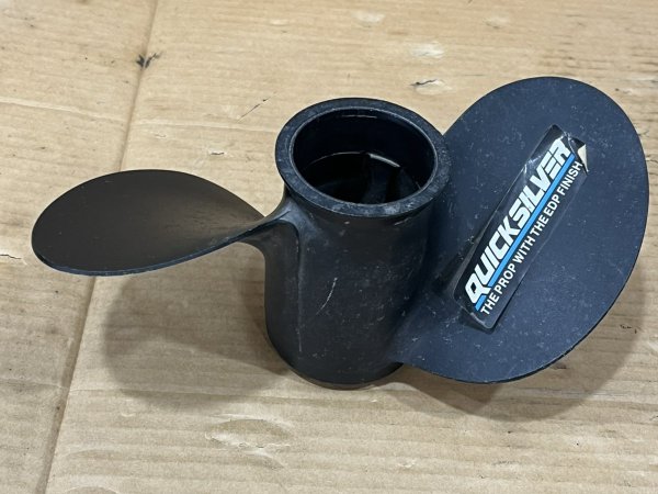 ΠΡΟΠΕΛΑ QUICKSILVER