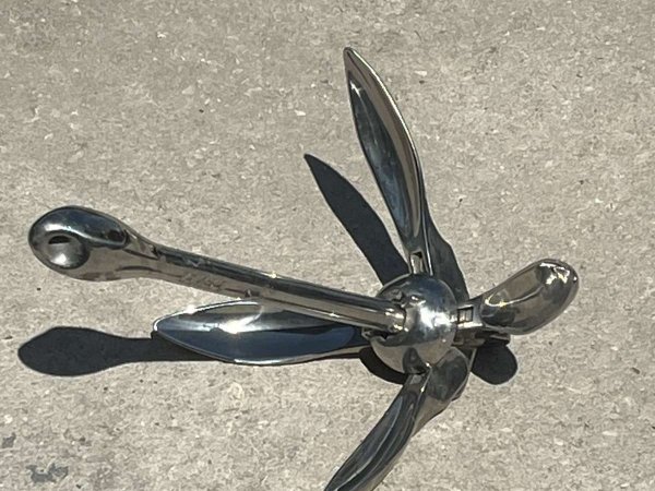 ΑΓΚΥΡΑ ΠΤΥΣ INOX 4 kg #1