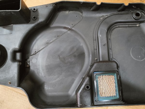 ΚΑΠΑΚΙ ΑΕΡΑΓΩΓΟΥ OPTIMAX 135-150HP #2