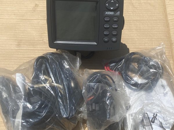 Βυθόμετρο LOWRANCE X88DF ασπρόμαυρο
