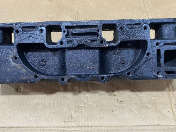 MERCRUISER 4-CYLINDER EXHAUST MANIFOLD