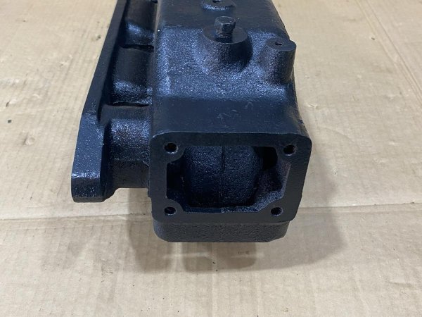 MERCRUISER 4-CYLINDER EXHAUST MANIFOLD #2